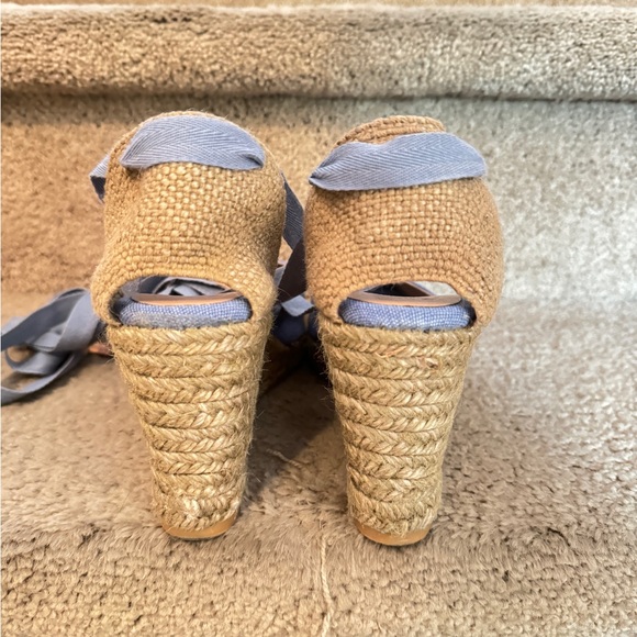 NWT Castaner Joyce Wedge in Jeans Claro
Size 40 eur - Picture 5 of 7